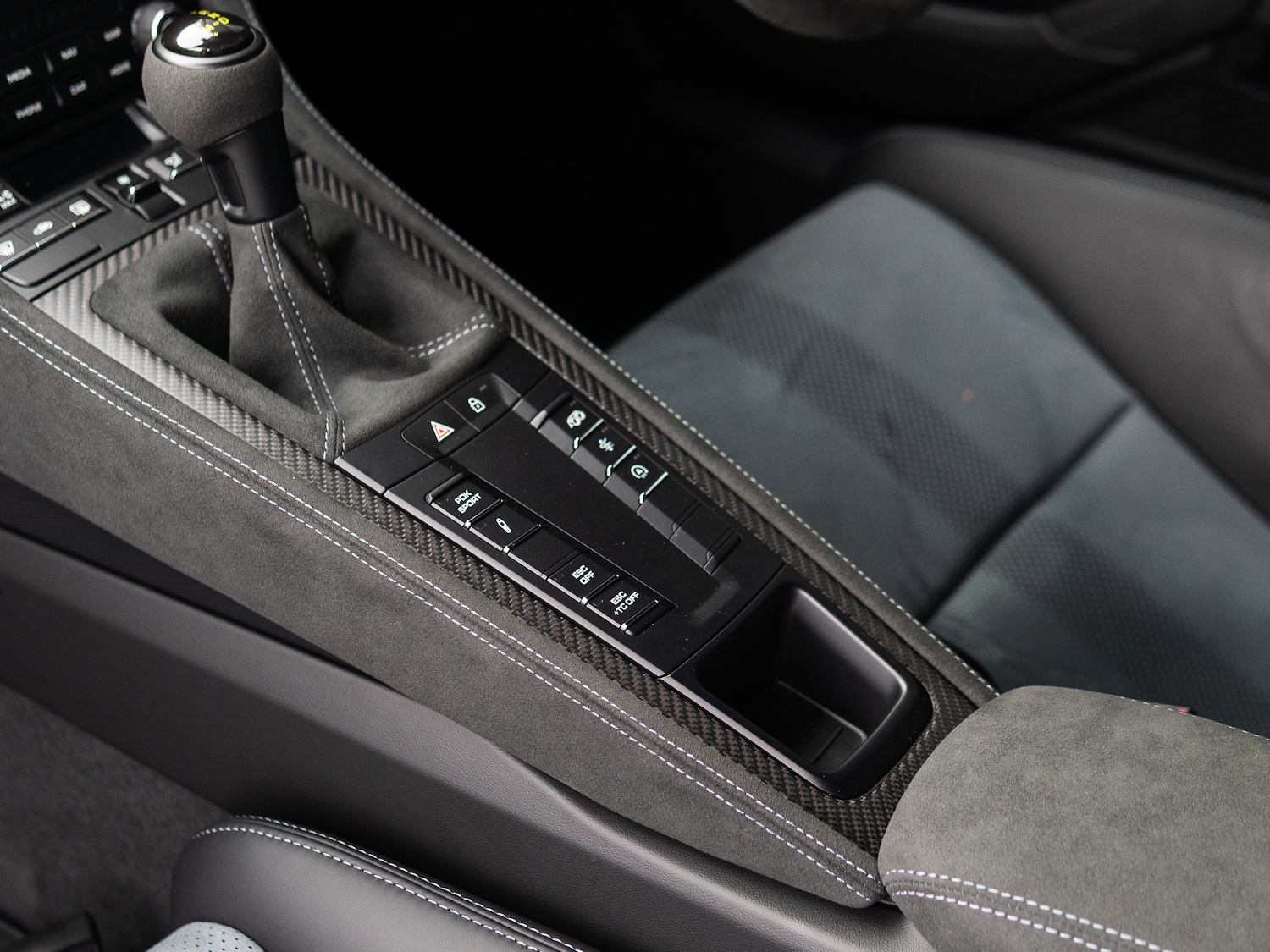 Used Porsche Cayman 2025 for sale - 76367222: Photo 50