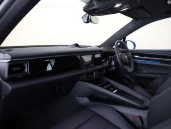 Used Porsche Macan 2025 for sale - 74869628: Photo