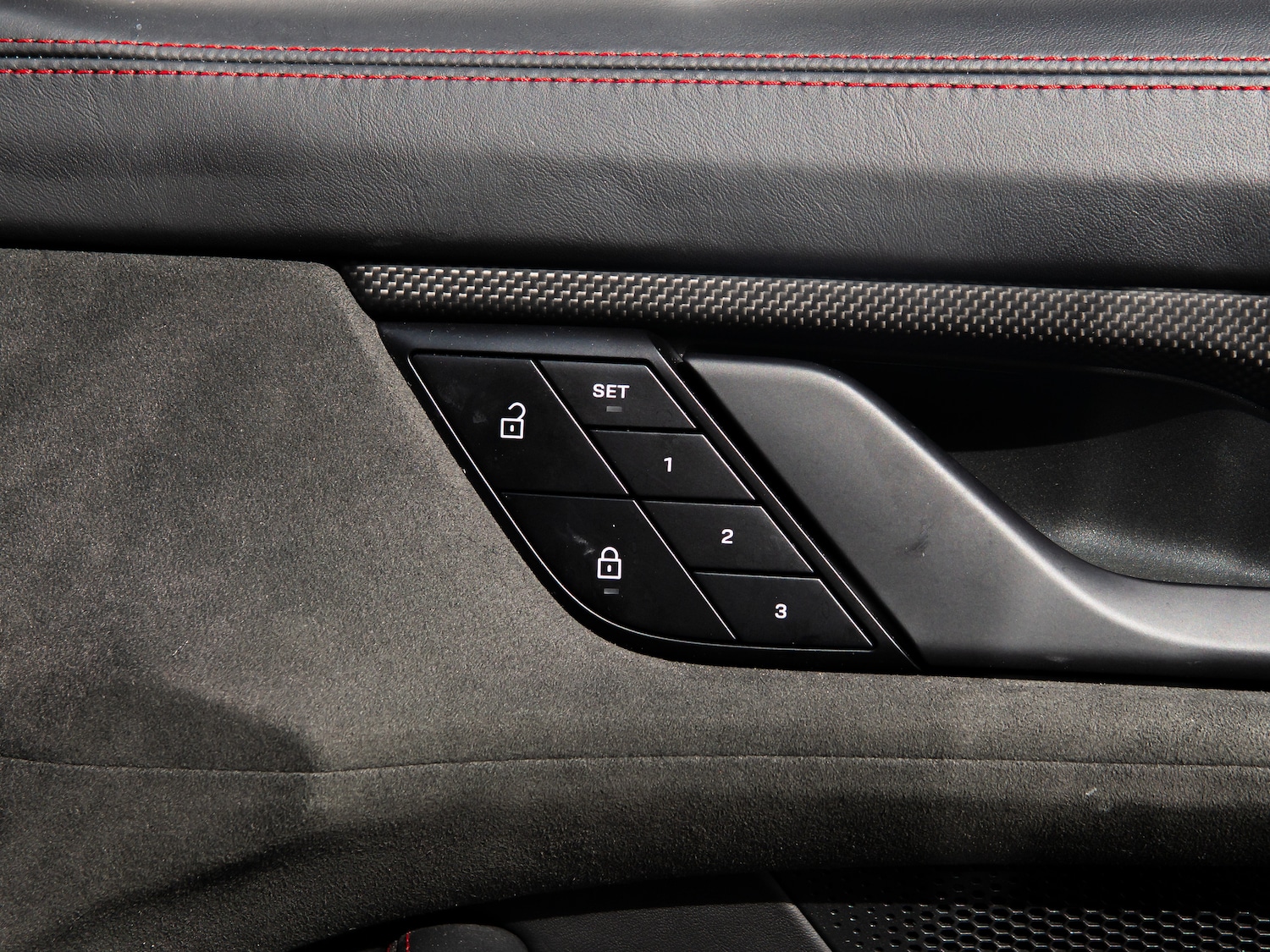 Used Porsche Taycan 2022 for sale - 78016362: Photo 22