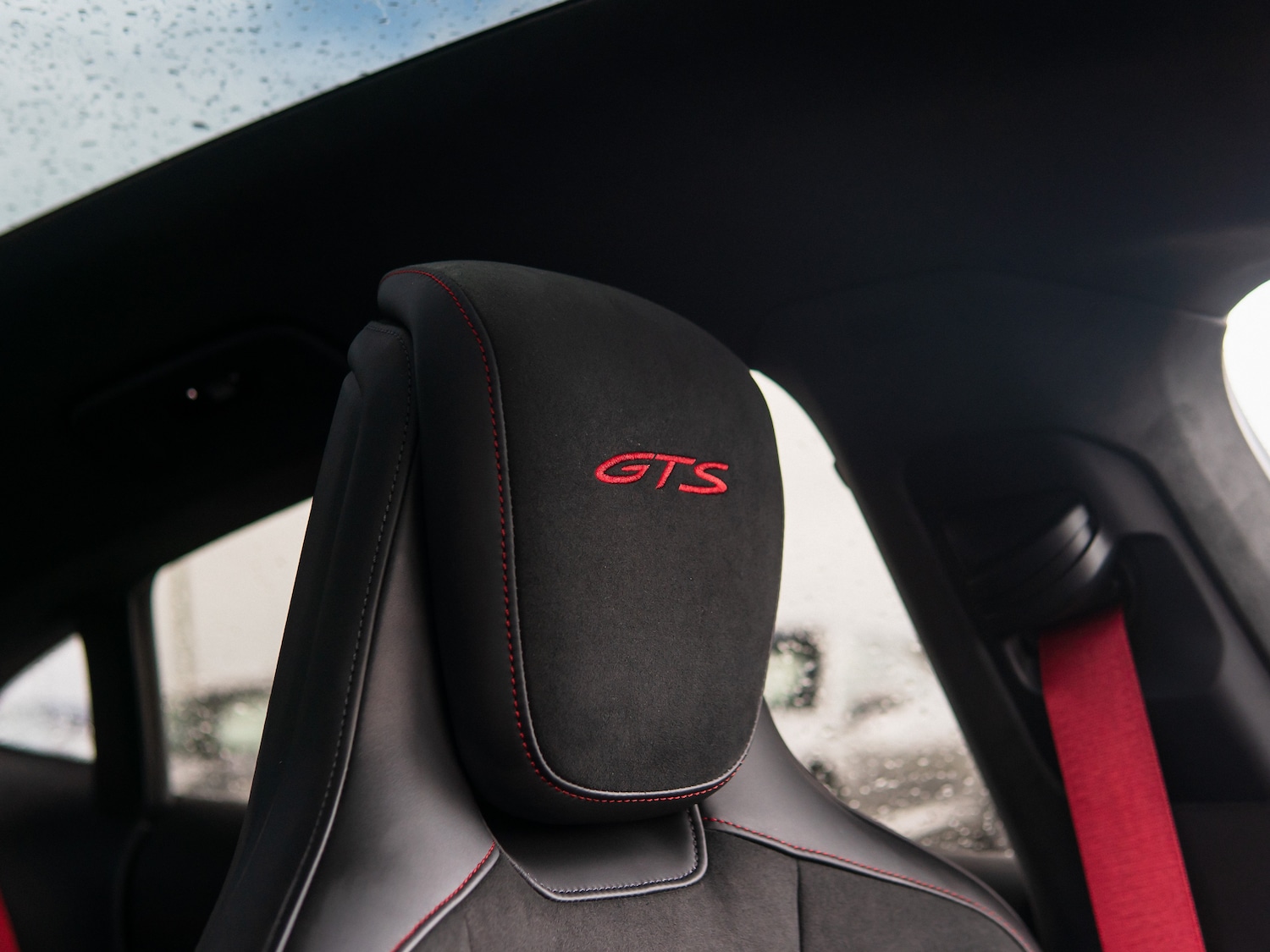 Used Porsche Taycan 2022 for sale - 78016362: Photo 38