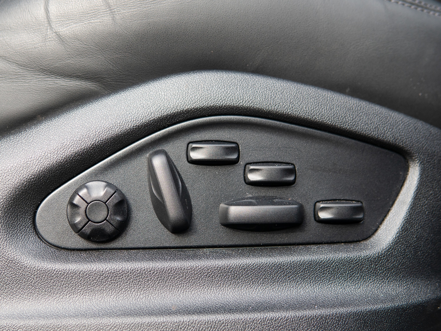 Used Porsche Cayenne 2024 for sale - 76197120: Photo 15
