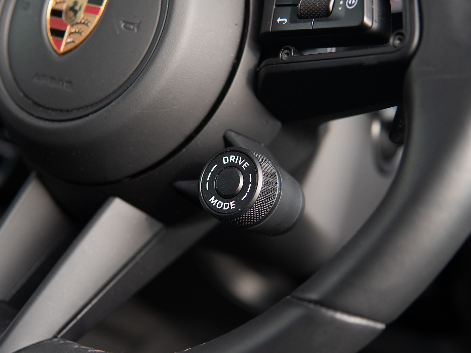 Used Porsche Cayenne 2024 for sale - 76197120: Photo 28