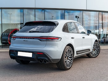 Used Porsche Macan 2023 for sale - 78618993: Photo