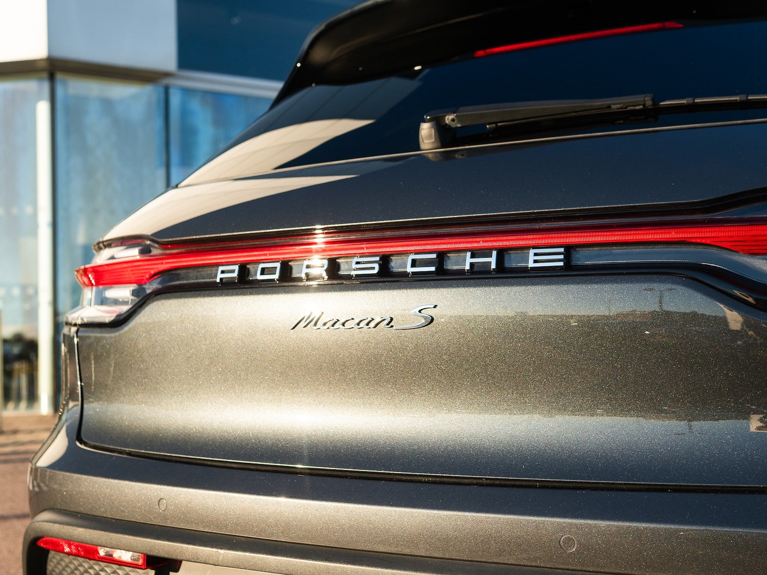 Used Porsche Macan 2023 for sale - 76355990: Photo 40