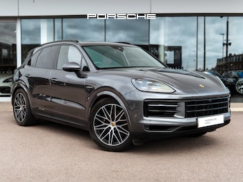 Used Porsche Cayenne 2024 for sale - 78329943: Photo
