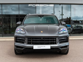 Used Porsche Cayenne 2024 for sale - 78329943: Photo