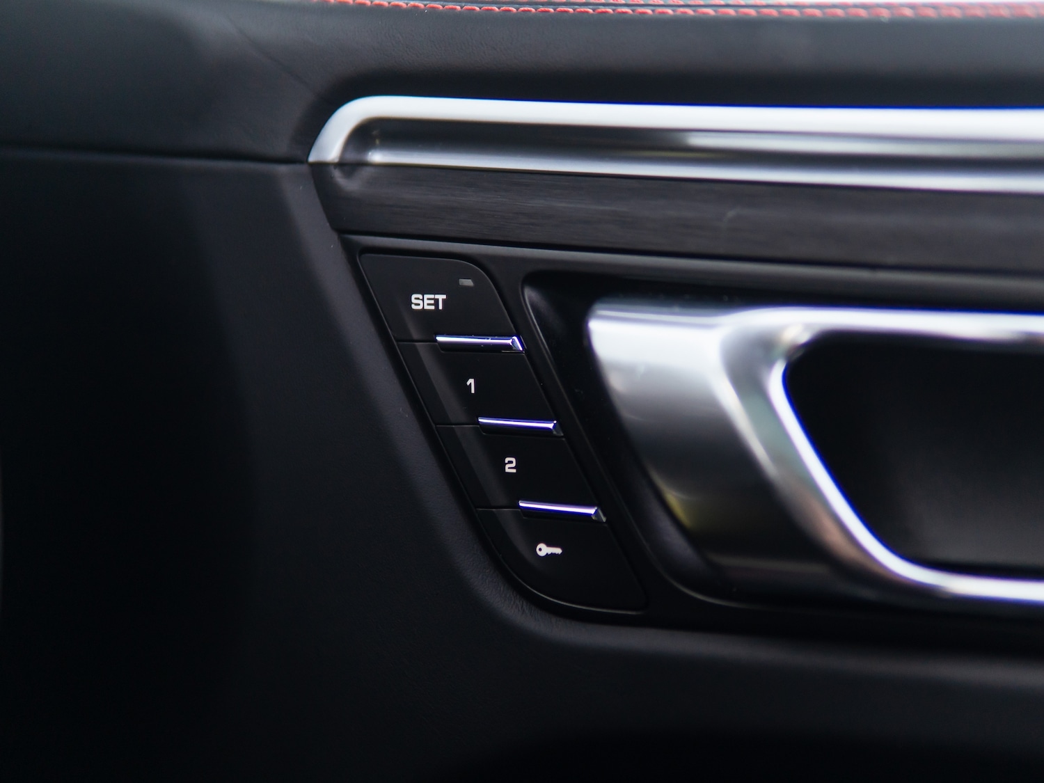 Used Porsche Macan 2020 for sale - 77520410: Photo 33