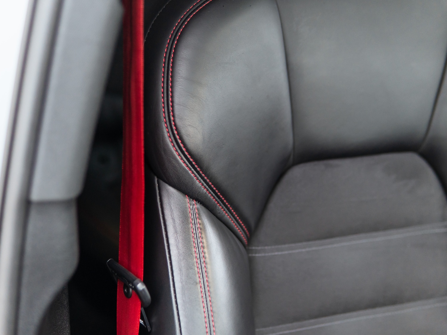 Used Porsche Macan 2020 for sale - 77520410: Photo 36