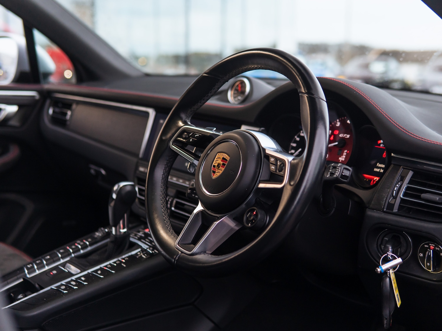 Used Porsche Macan 2020 for sale - 77520410: Photo 6