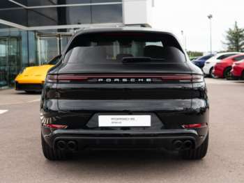 Used Porsche Cayenne 2024 for sale - 75194995: Photo