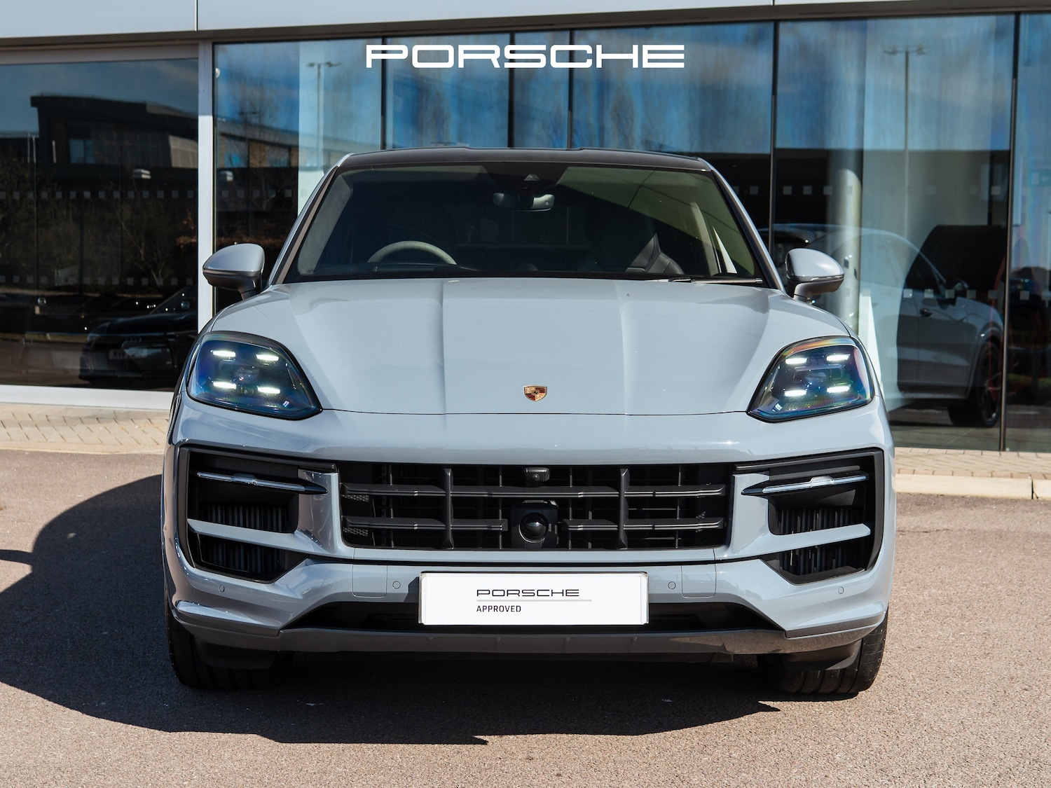 Used Porsche Cayenne 2025 for sale - 78153392: Photo 4