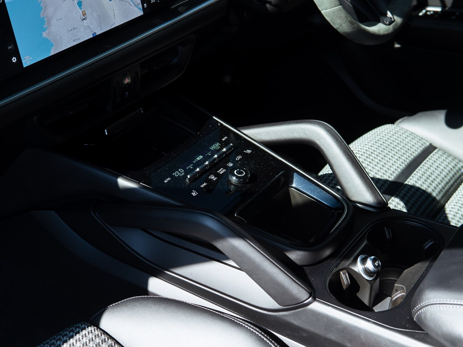 Used Porsche Cayenne 2025 for sale - 78153392: Photo 43