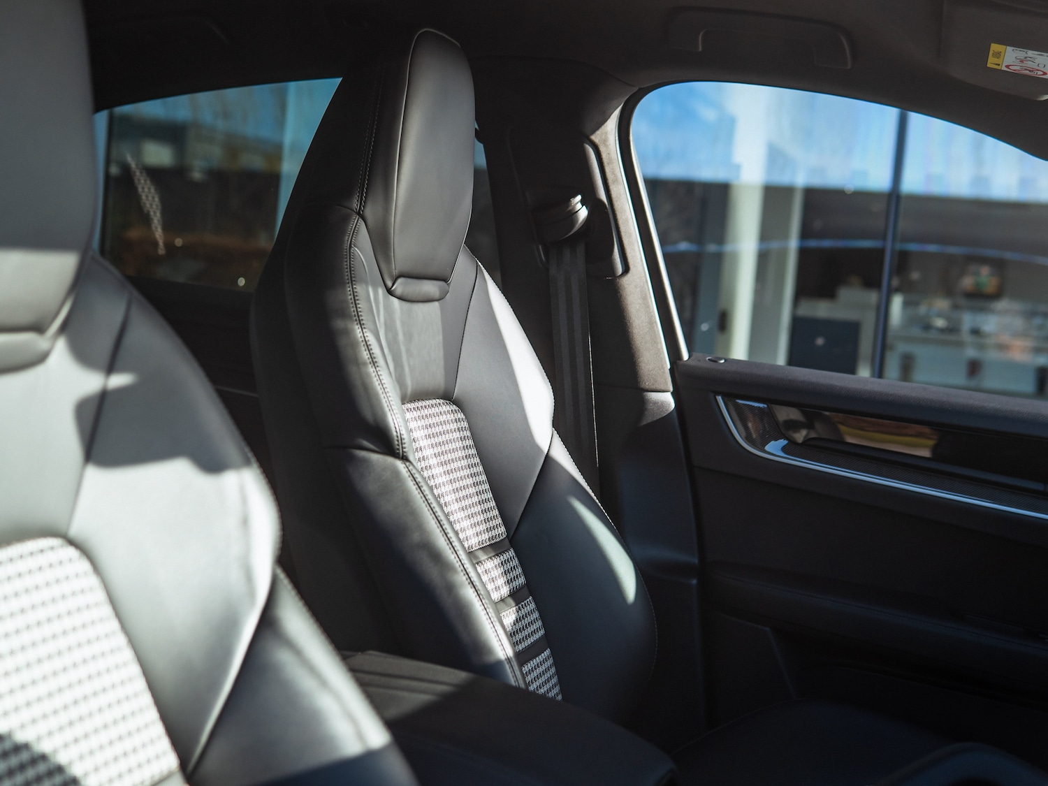 Used Porsche Cayenne 2024 for sale - 78153391: Photo 9