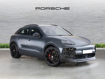 Used Porsche Macan 2025 for sale - 77262829: Photo