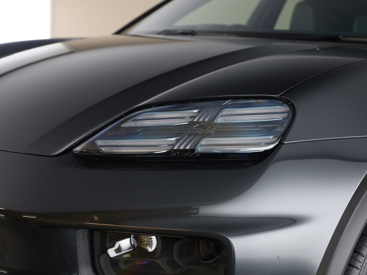 Used Porsche Macan 2025 for sale - 77262829: Photo 35