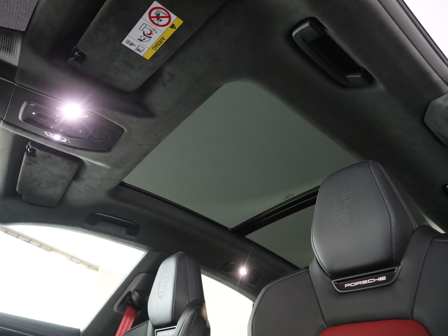 Used Porsche Macan 2025 for sale - 77262829: Photo 8