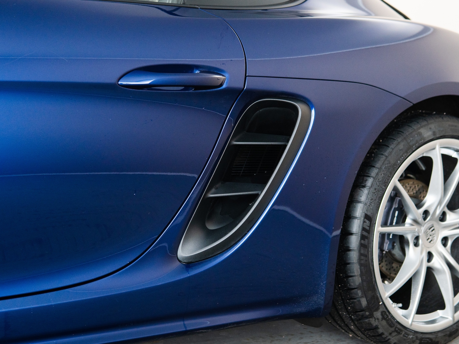 Used Porsche 718 Cayman 2022 for sale - 76627431: Photo 34