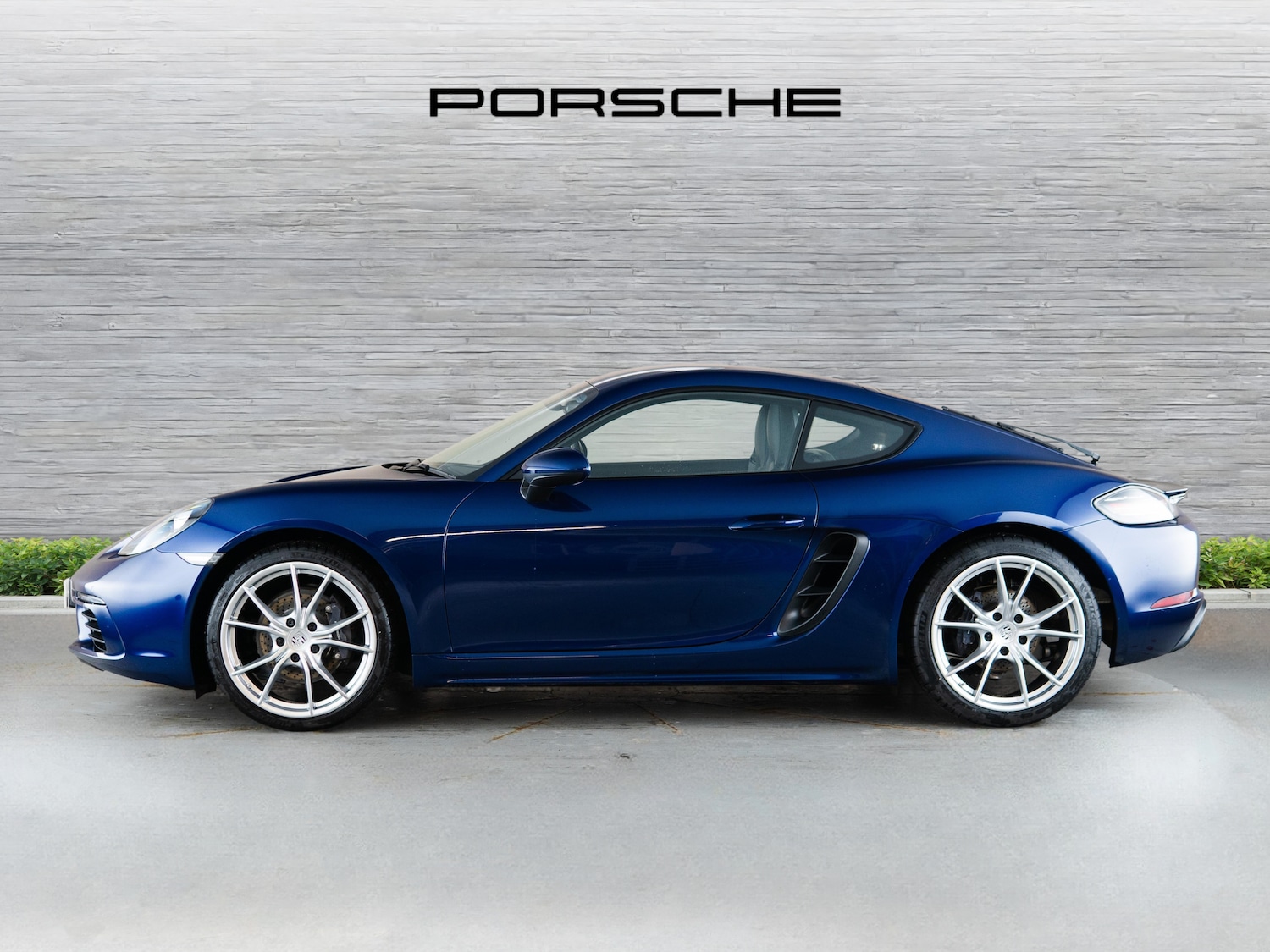Used Porsche 718 Cayman 2022 for sale - 76627431: Photo 4