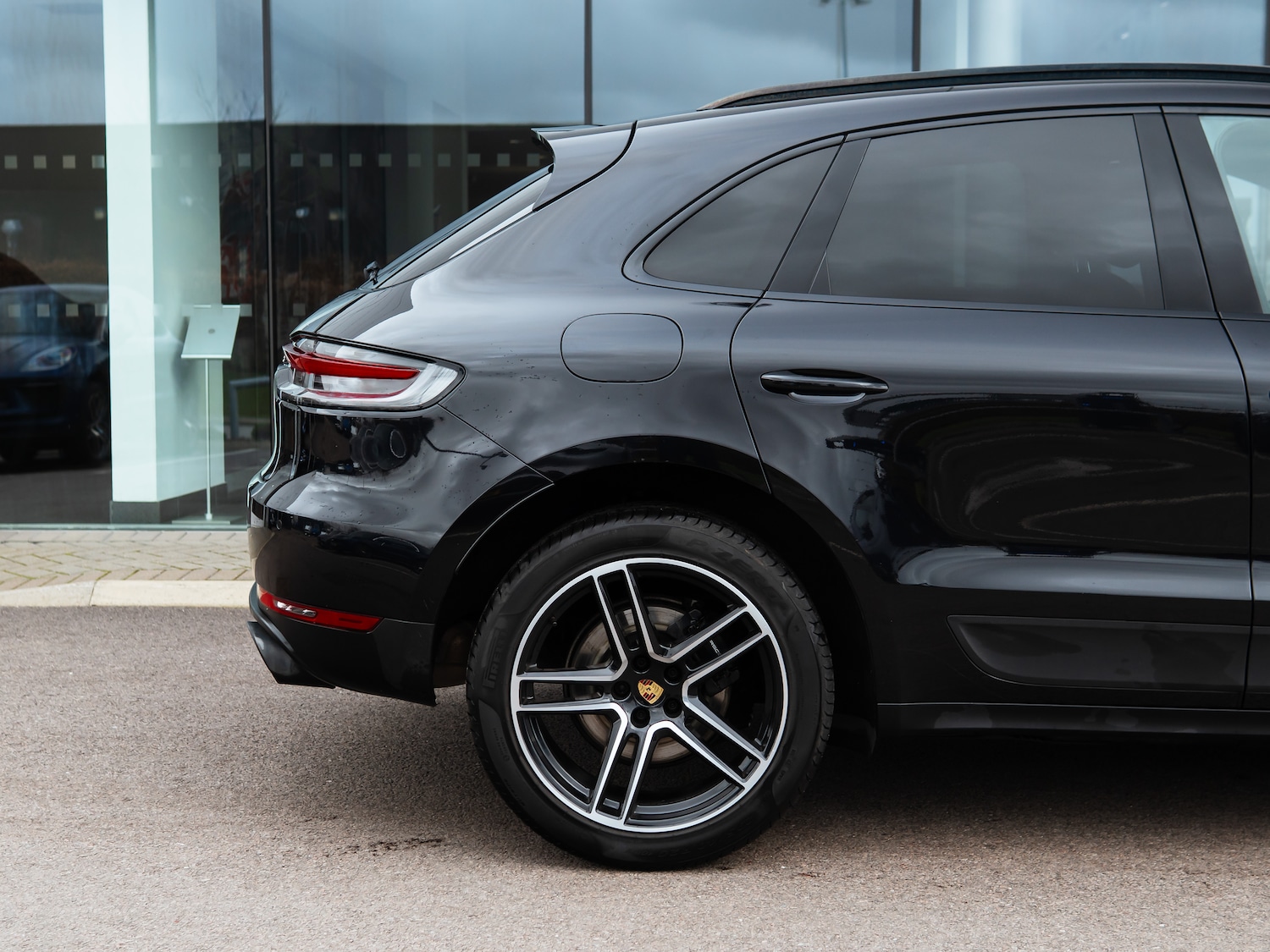 Used Porsche Macan 2021 for sale - 77608395: Photo 10