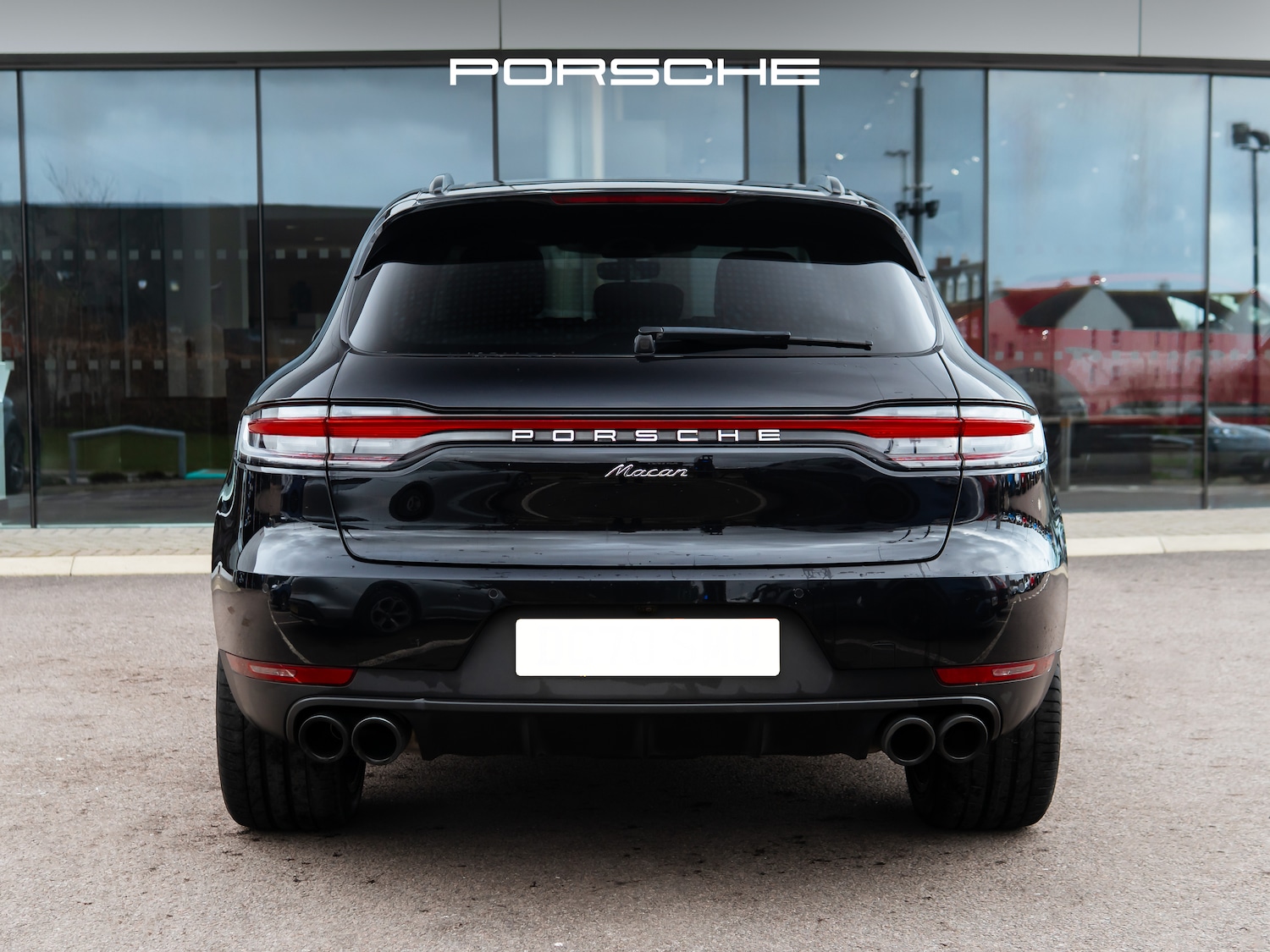 Used Porsche Macan 2021 for sale - 77608395: Photo 6