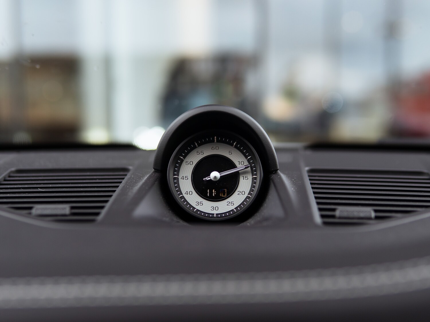 Used Porsche 911 2024 for sale - 77463306: Photo 8