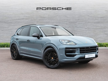 Used Porsche Cayenne 2024 for sale - 76197117: Photo