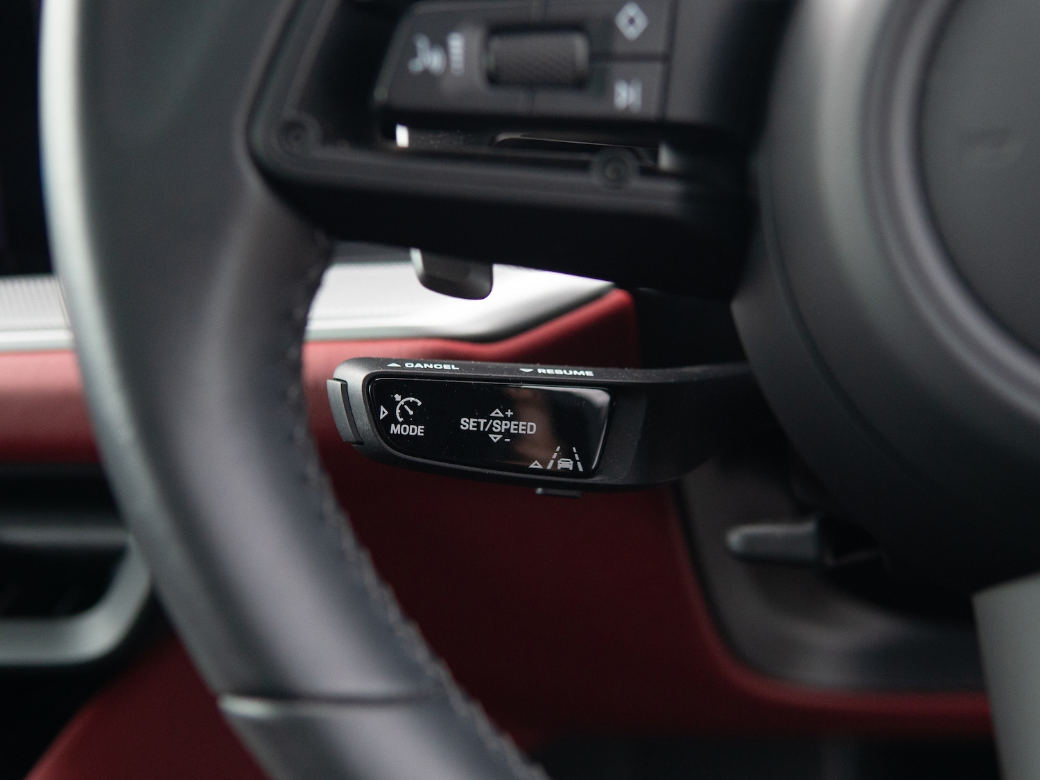 Used Porsche Cayenne 2024 for sale - 76197117: Photo 32