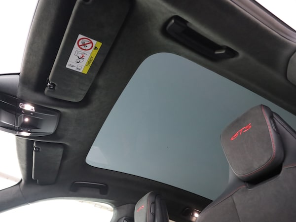 Used Porsche Taycan 2025 for sale - 75585871: Photo 25