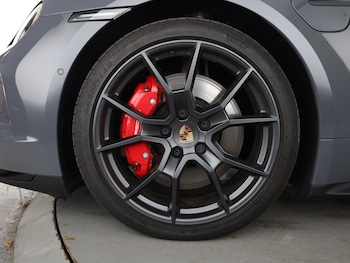 Used Porsche Taycan 2025 for sale - 75585871: Photo