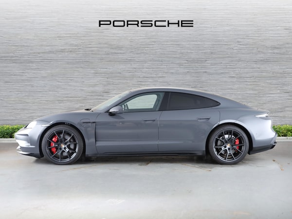 Used Porsche Taycan 2025 for sale - 75585871: Photo 4