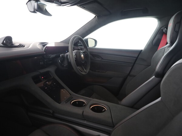 Used Porsche Taycan 2025 for sale - 75585871: Photo 9
