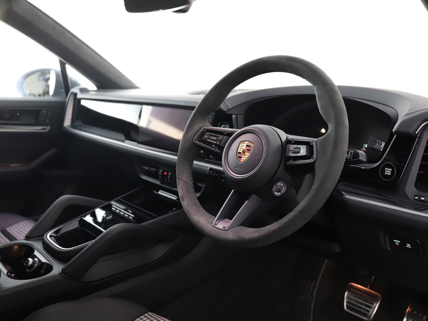 Used Porsche Cayenne 2025 for sale - 75296348: Photo 11