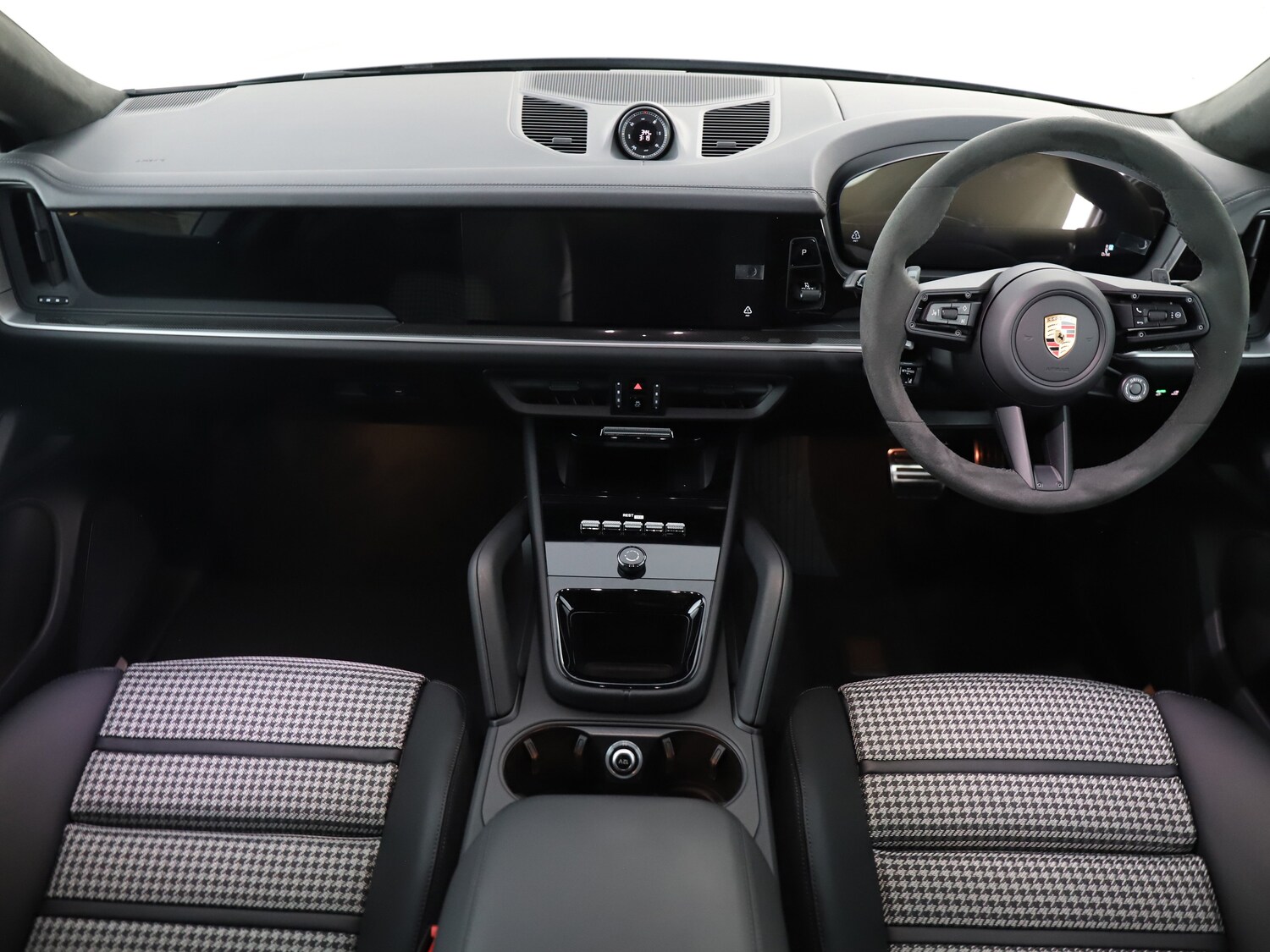 Used Porsche Cayenne 2025 for sale - 75296348: Photo 13
