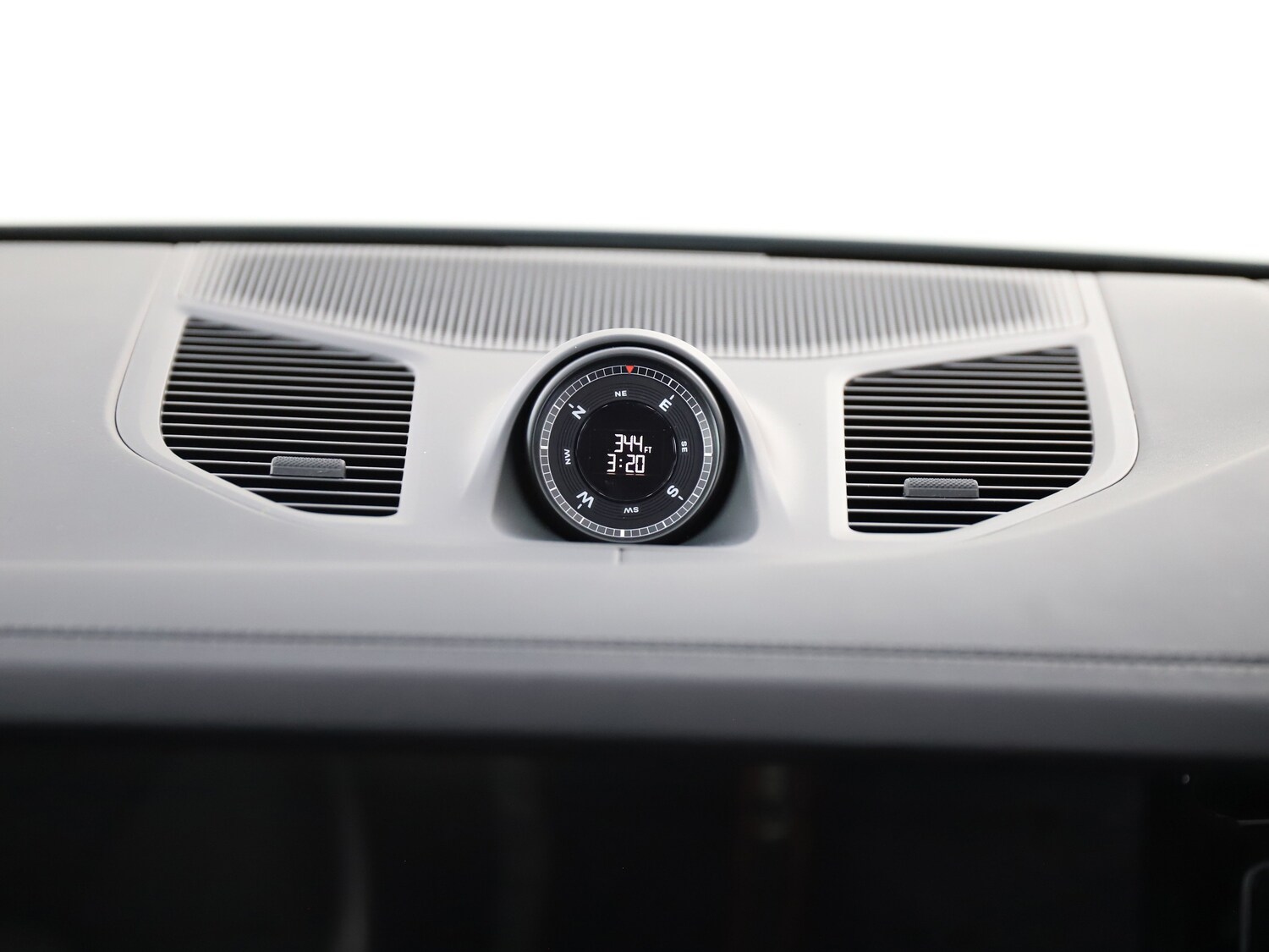 Used Porsche Cayenne 2025 for sale - 75296348: Photo 19