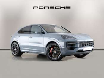 2025 - S 5dr Tiptronic S