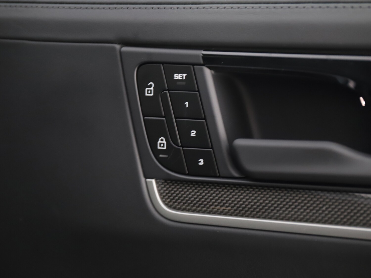 Used Porsche Cayenne 2025 for sale - 75296348: Photo 29