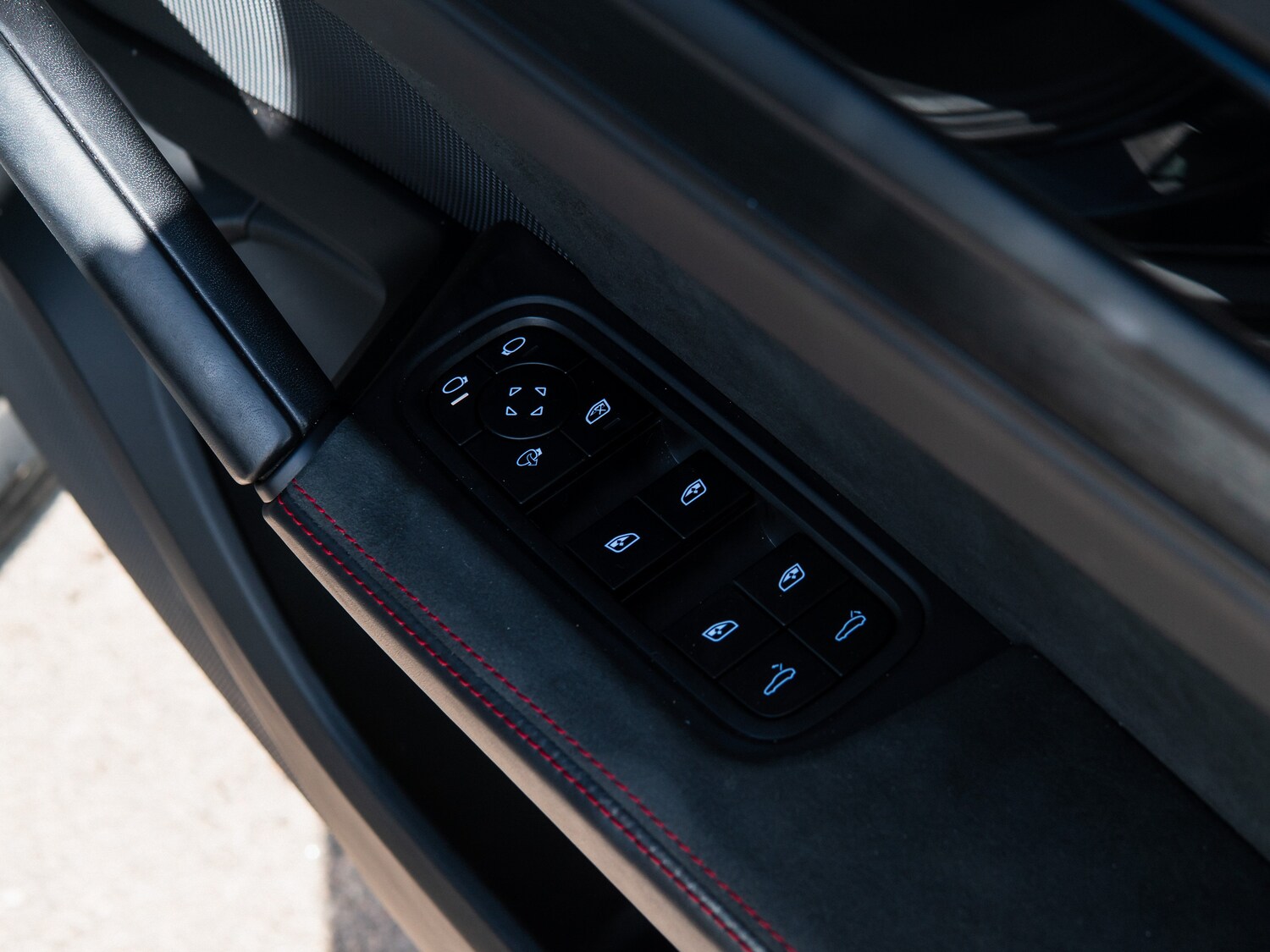 Used Porsche Cayenne 2024 for sale - 78111230: Photo 19