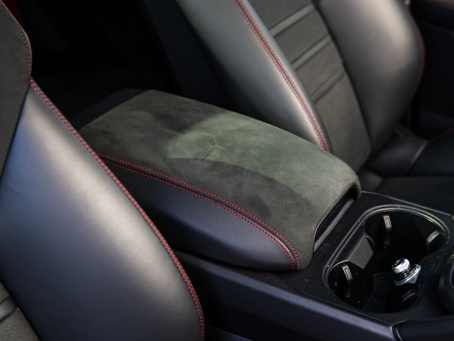 Used Porsche Cayenne 2024 for sale - 78111230: Photo 32