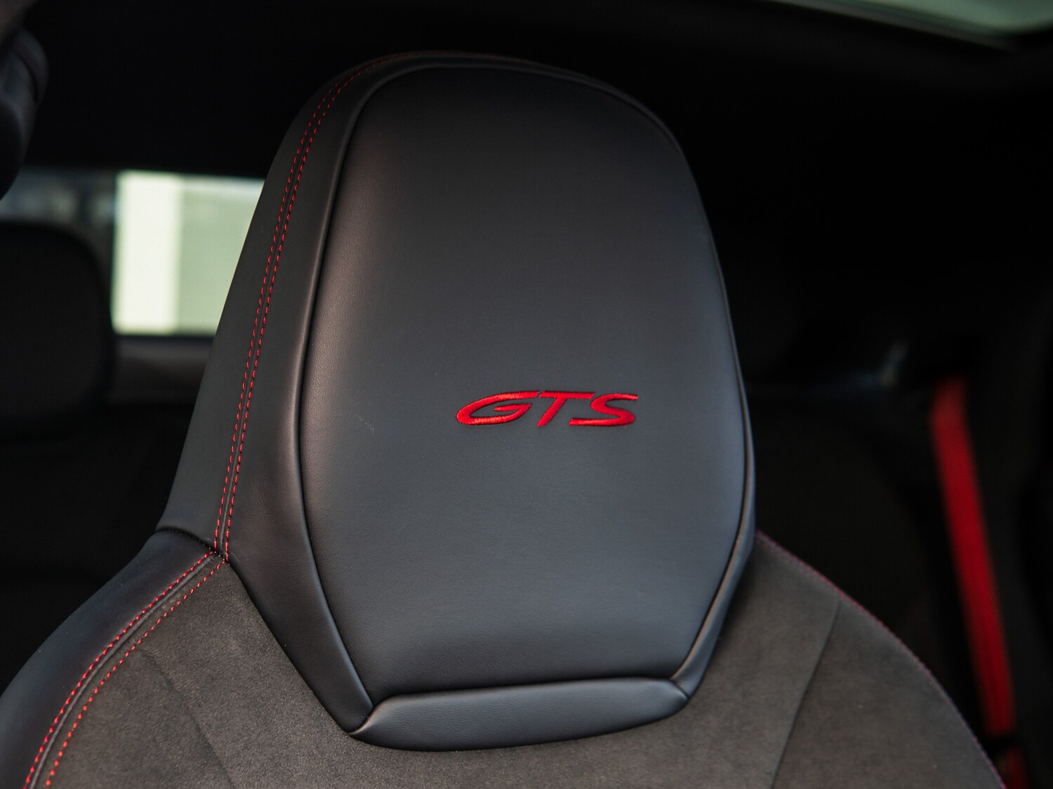 Used Porsche Cayenne 2024 for sale - 78111230: Photo 36