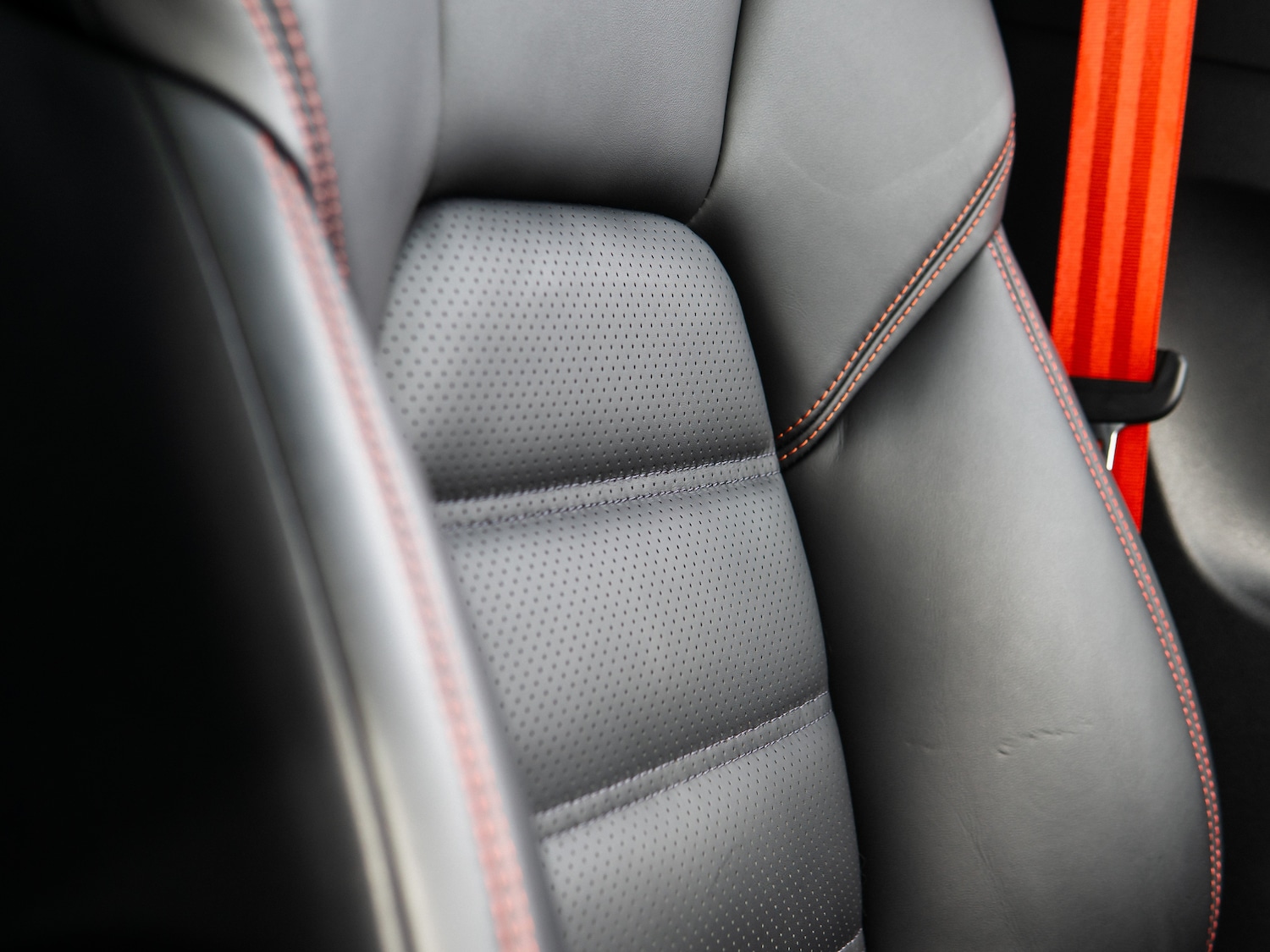 Used Porsche Macan 2024 for sale - 77989780: Photo 15