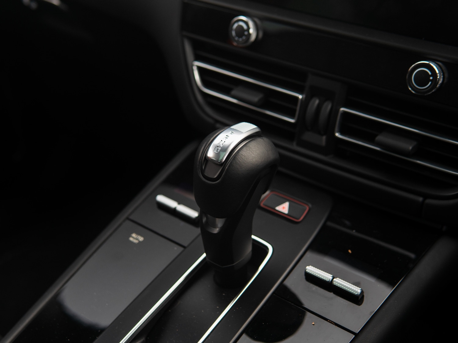 Used Porsche Macan 2024 for sale - 77989780: Photo 22