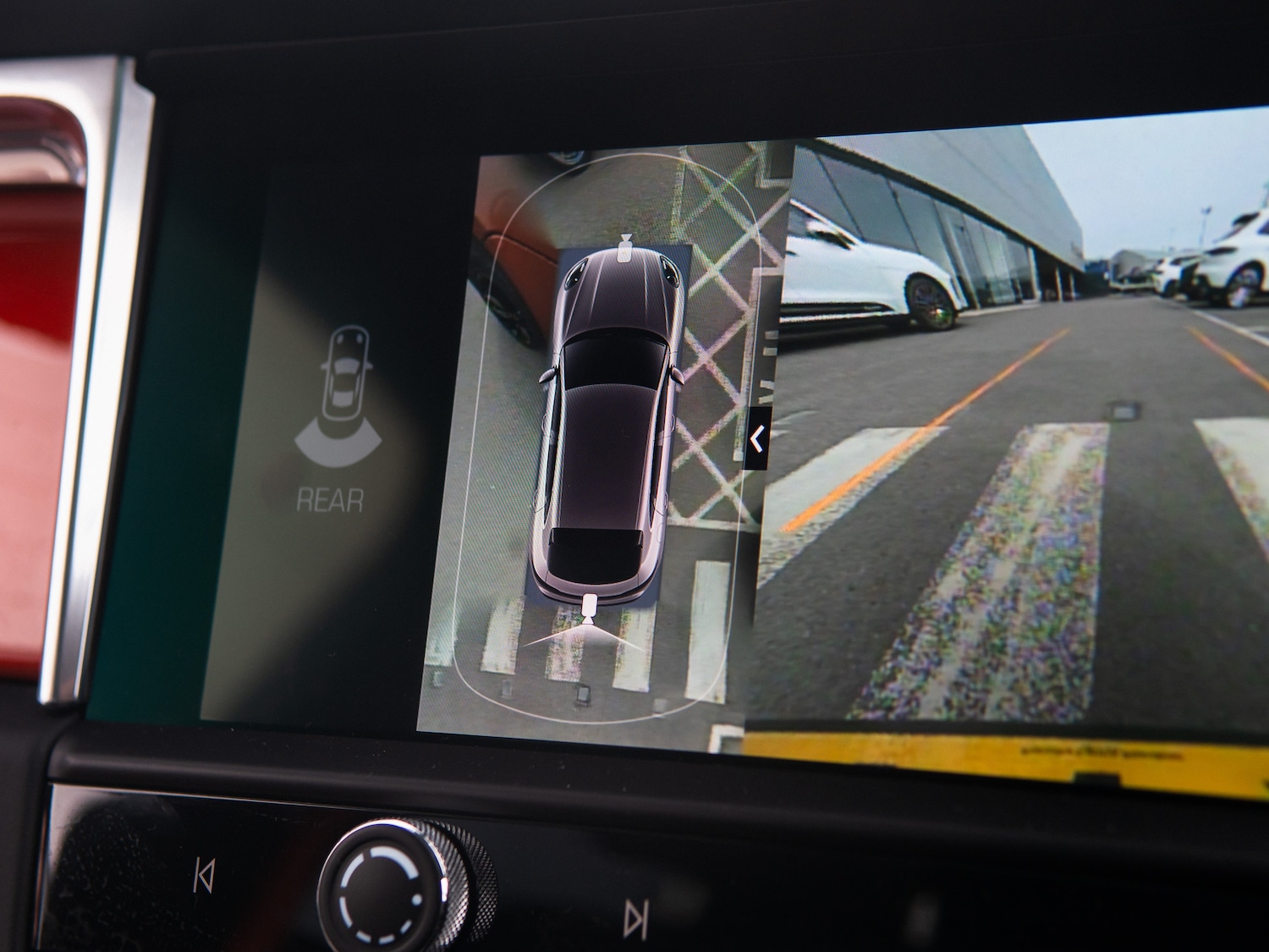 Used Porsche Macan 2024 for sale - 77989780: Photo 25