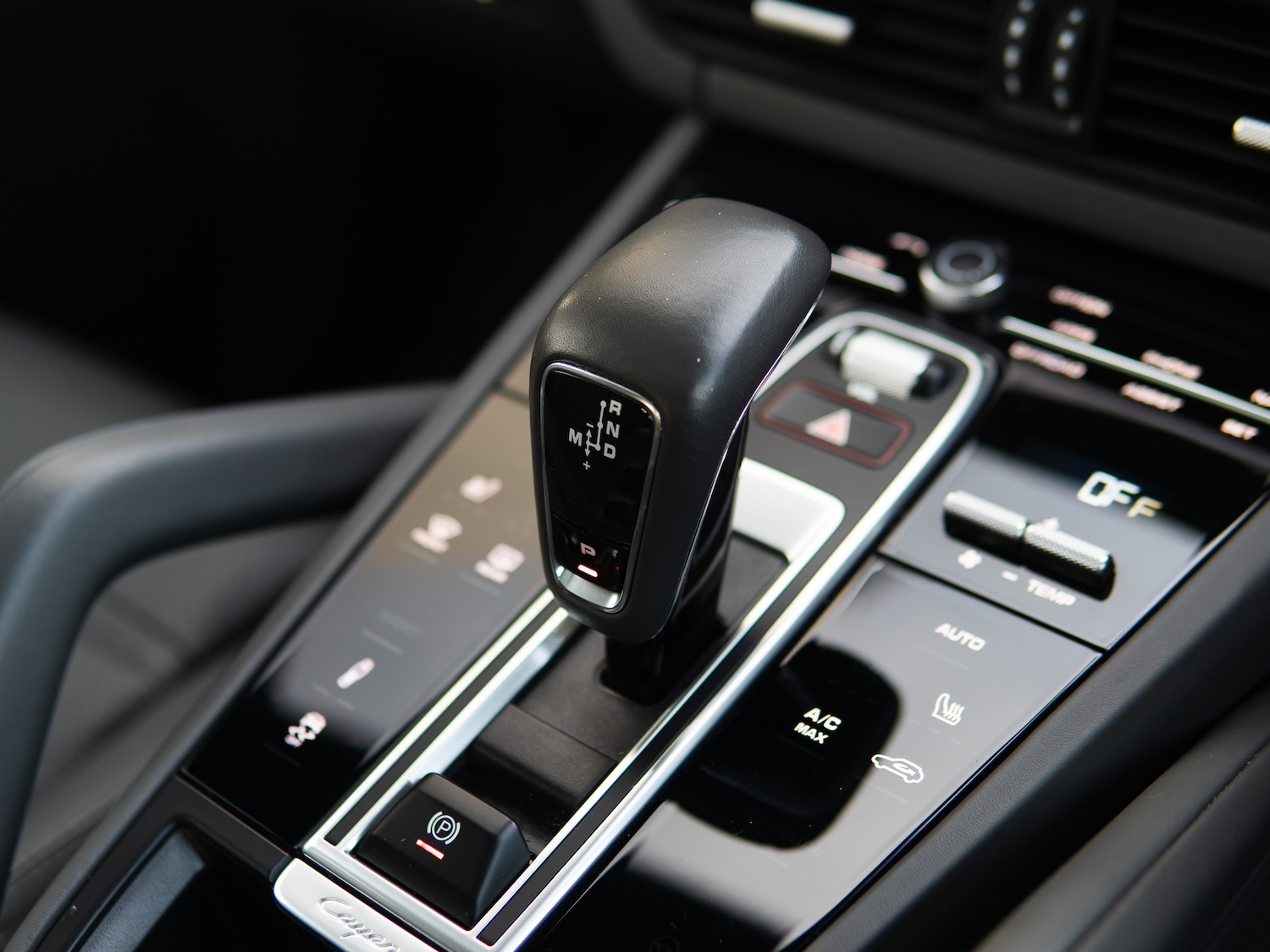 Used Porsche Cayenne 1969 for sale - 76469146: Photo 18