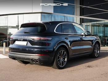 Used Porsche Cayenne 1969 for sale - 76469146: Photo