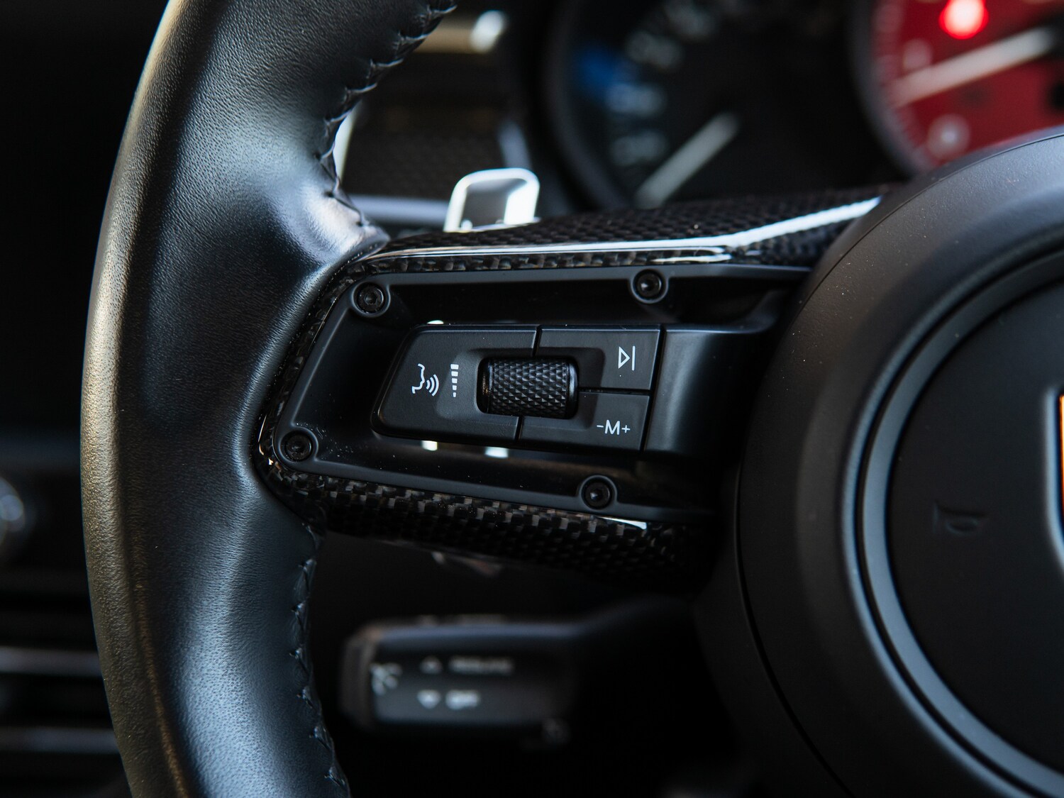 Used Porsche Macan 2022 for sale - 76627426: Photo 28