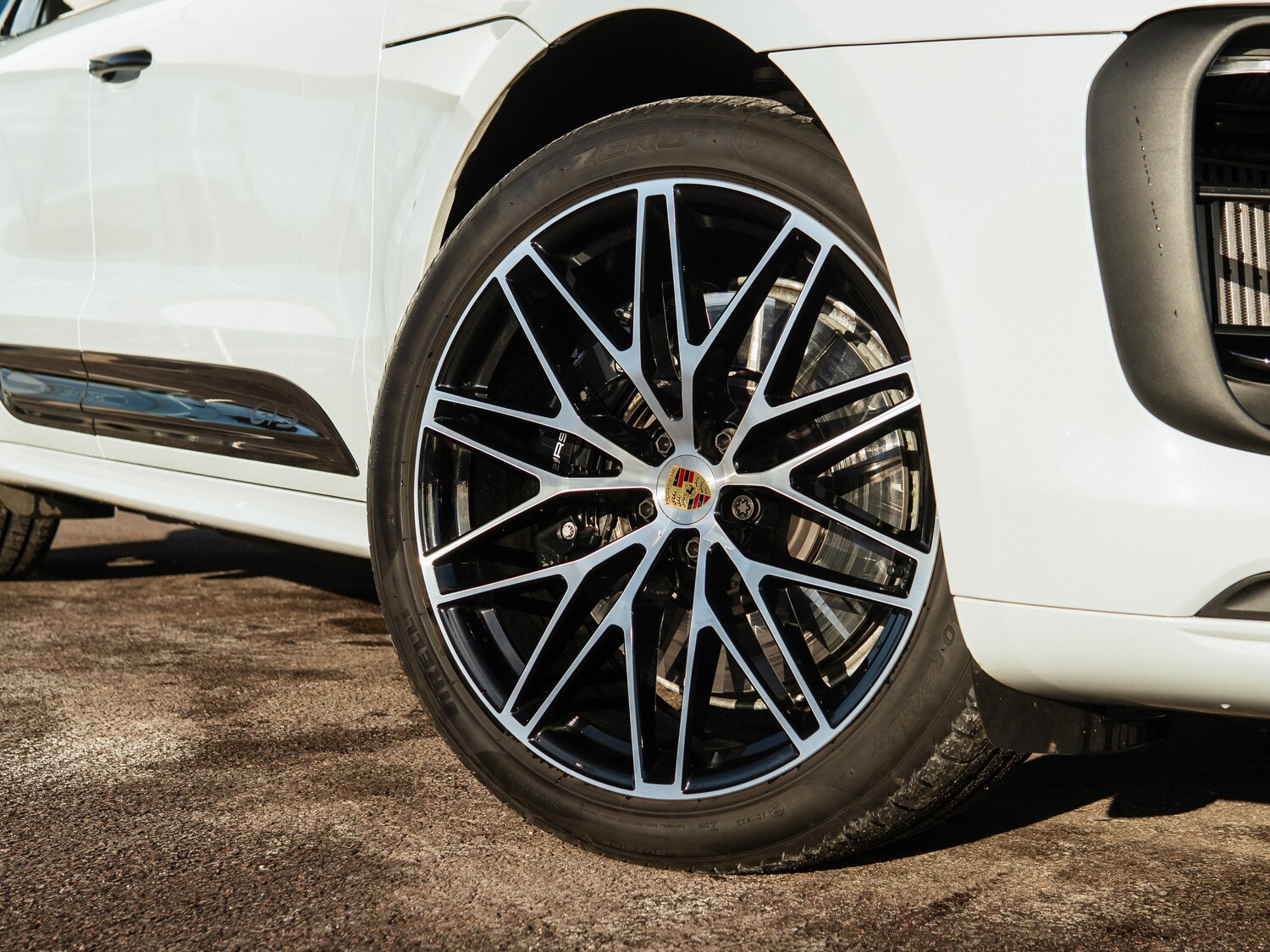 Used Porsche Macan 2022 for sale - 76627426: Photo 36