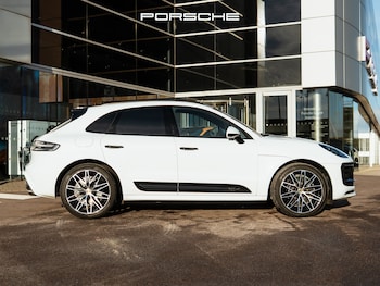Used Porsche Macan 2022 for sale - 76627426: Photo