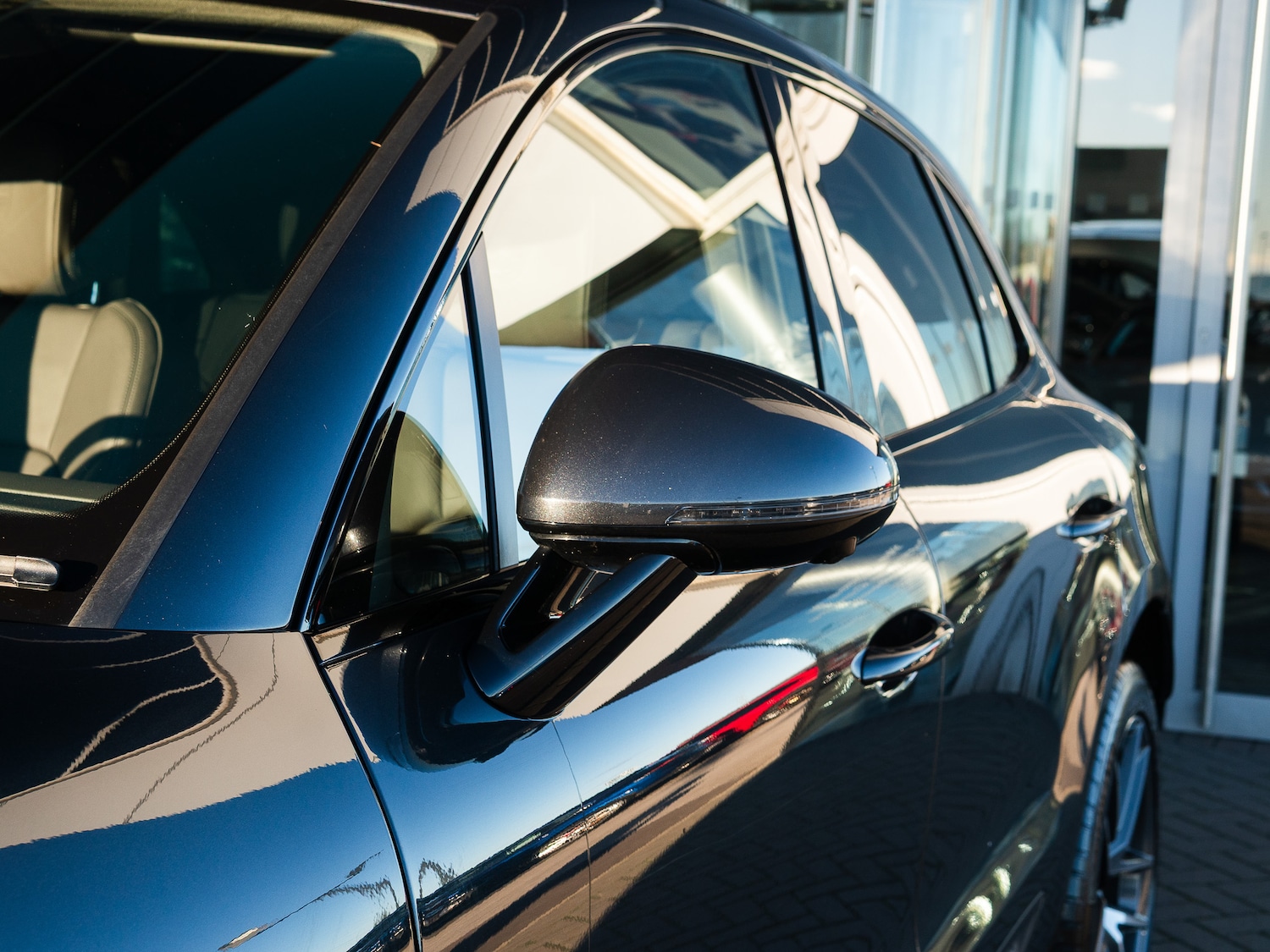 Used Porsche Macan 2023 for sale - 78067965: Photo 18