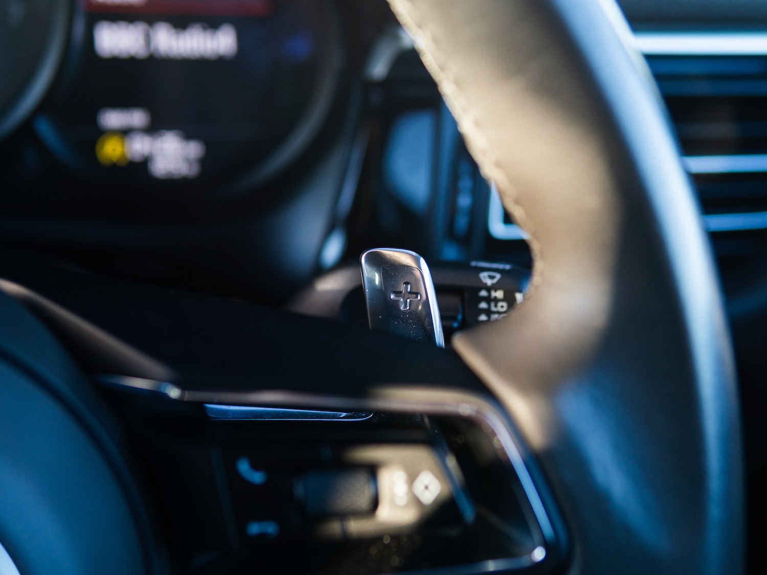 Used Porsche Macan 2023 for sale - 78067965: Photo 31