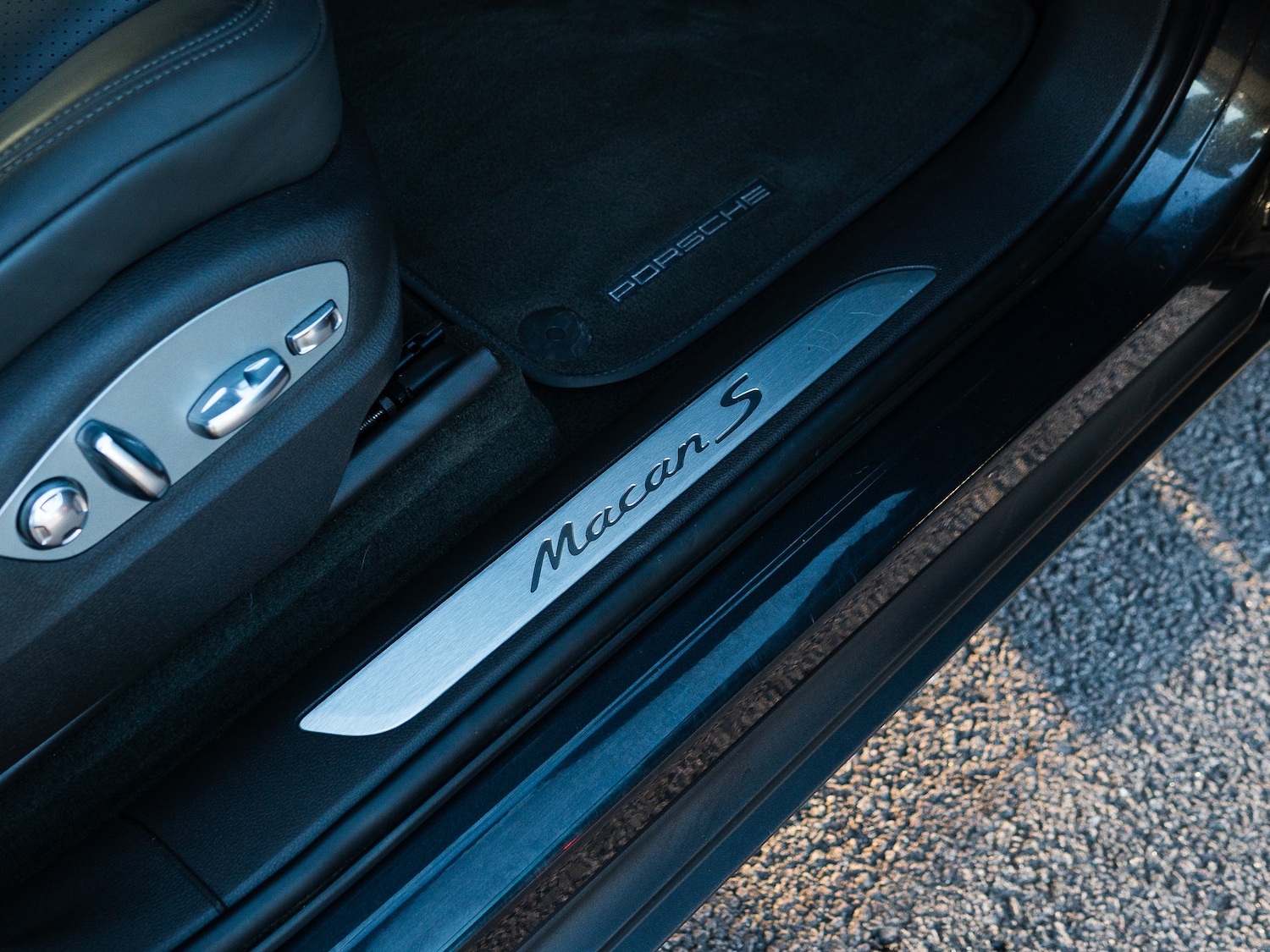 Used Porsche Macan 2023 for sale - 78067965: Photo 37